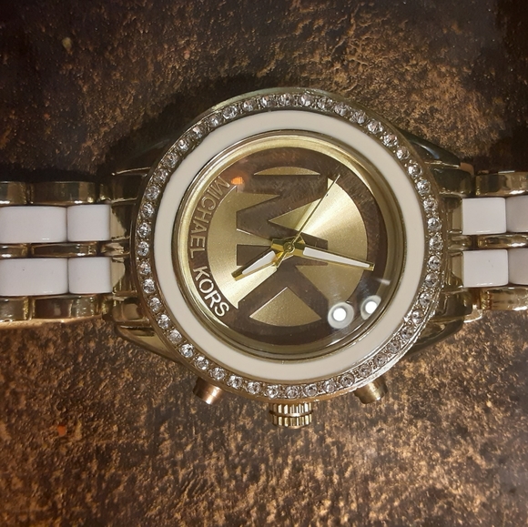 Accessories - Watch
